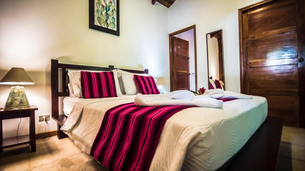 Hotel El Pequeno Gecko Verde Sámara Eksteriør billede