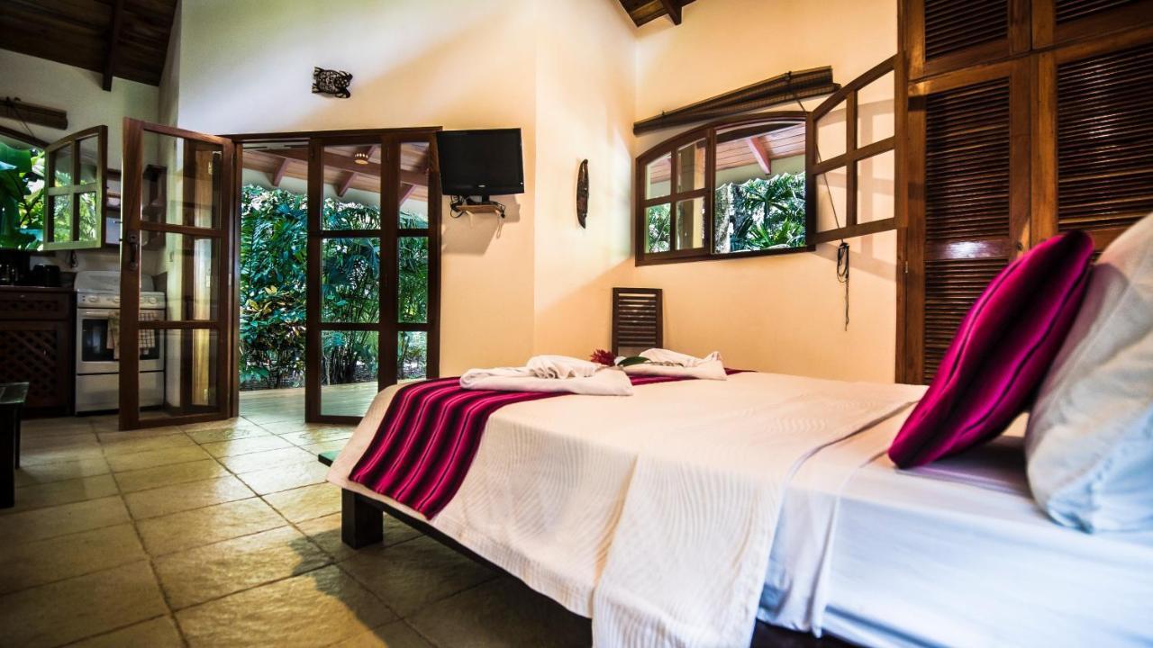 Hotel El Pequeno Gecko Verde Sámara Eksteriør billede