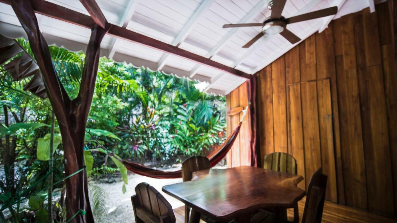 Hotel El Pequeno Gecko Verde Sámara Eksteriør billede