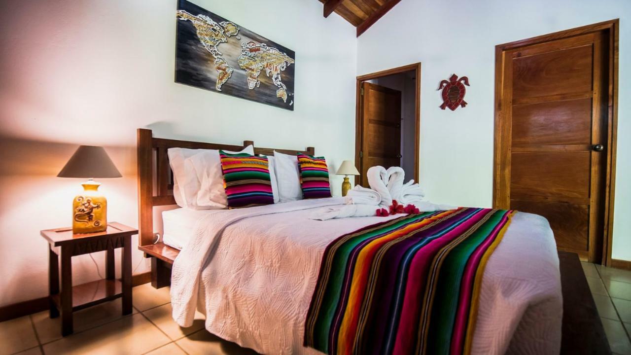 Hotel El Pequeno Gecko Verde Sámara Eksteriør billede