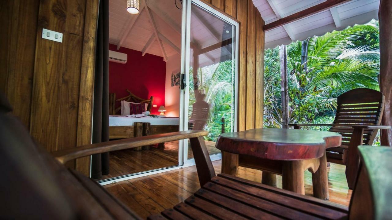 Hotel El Pequeno Gecko Verde Sámara Eksteriør billede