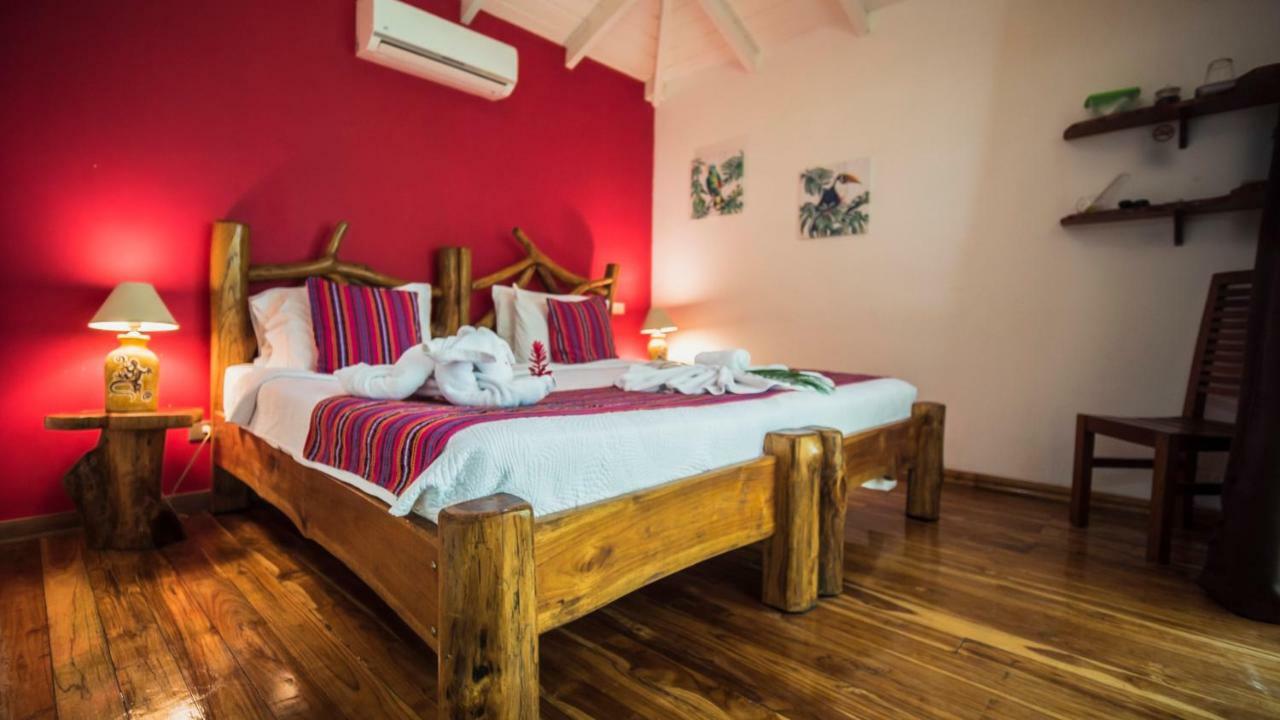 Hotel El Pequeno Gecko Verde Sámara Eksteriør billede
